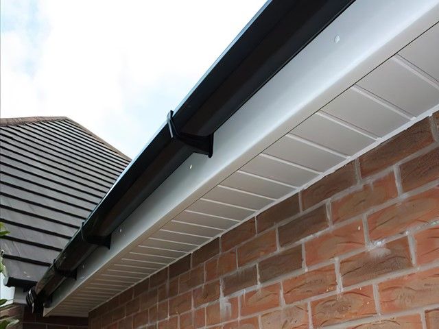 images/fascia-soffits/slider/fascia-soffit-cleaning-2-kireth-ai.jpg